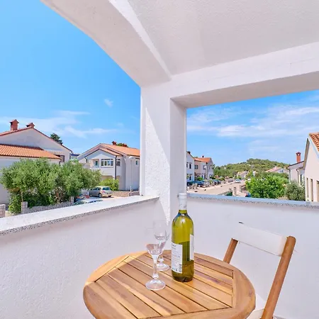 With A Parking Space Losinj, Losinj - 21417 مالي لوشينغْ