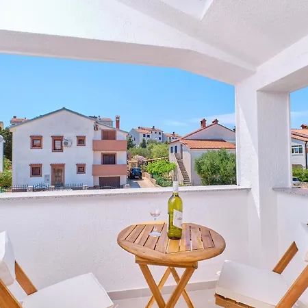 With A Parking Space Losinj, Losinj - 21417 * مالي لوشينغْ