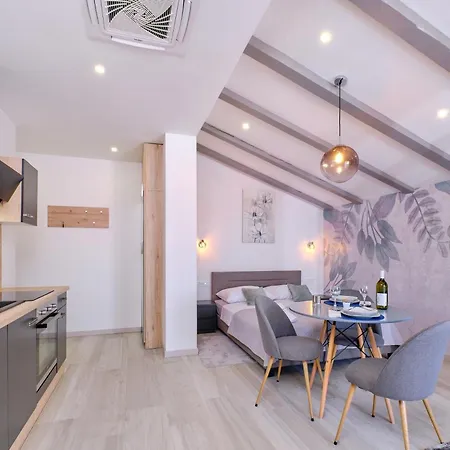 Apartment With A Parking Space Losinj, Losinj - 21417 Mali Losinj