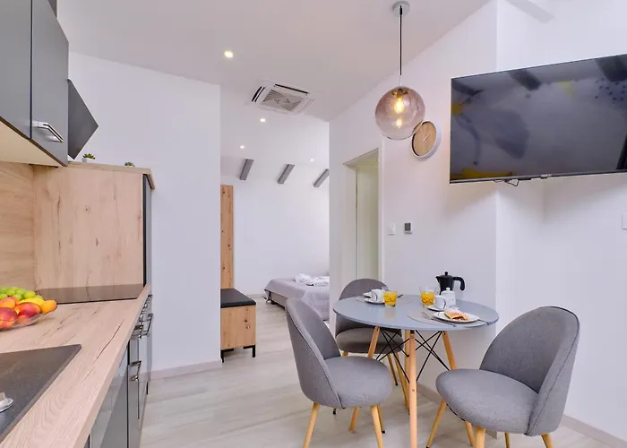 Apartament With A Parking Space Losinj, Losinj - 21417