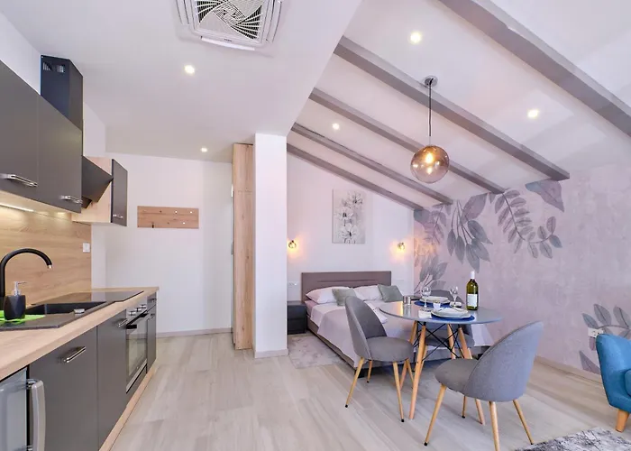 Apartament With A Parking Space Losinj, Losinj - 21417 Mali Lošinj